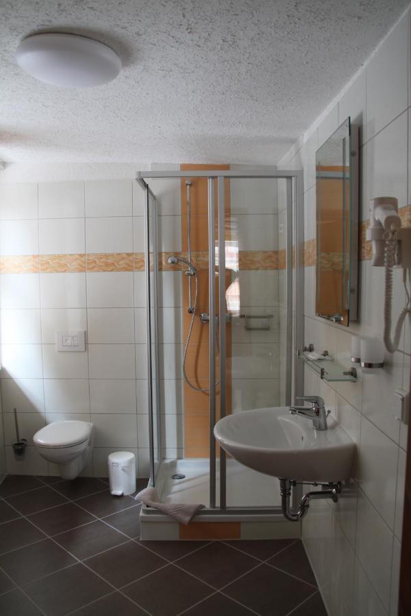 Hotel Zum Kanzler Stolberg  Экстерьер фото